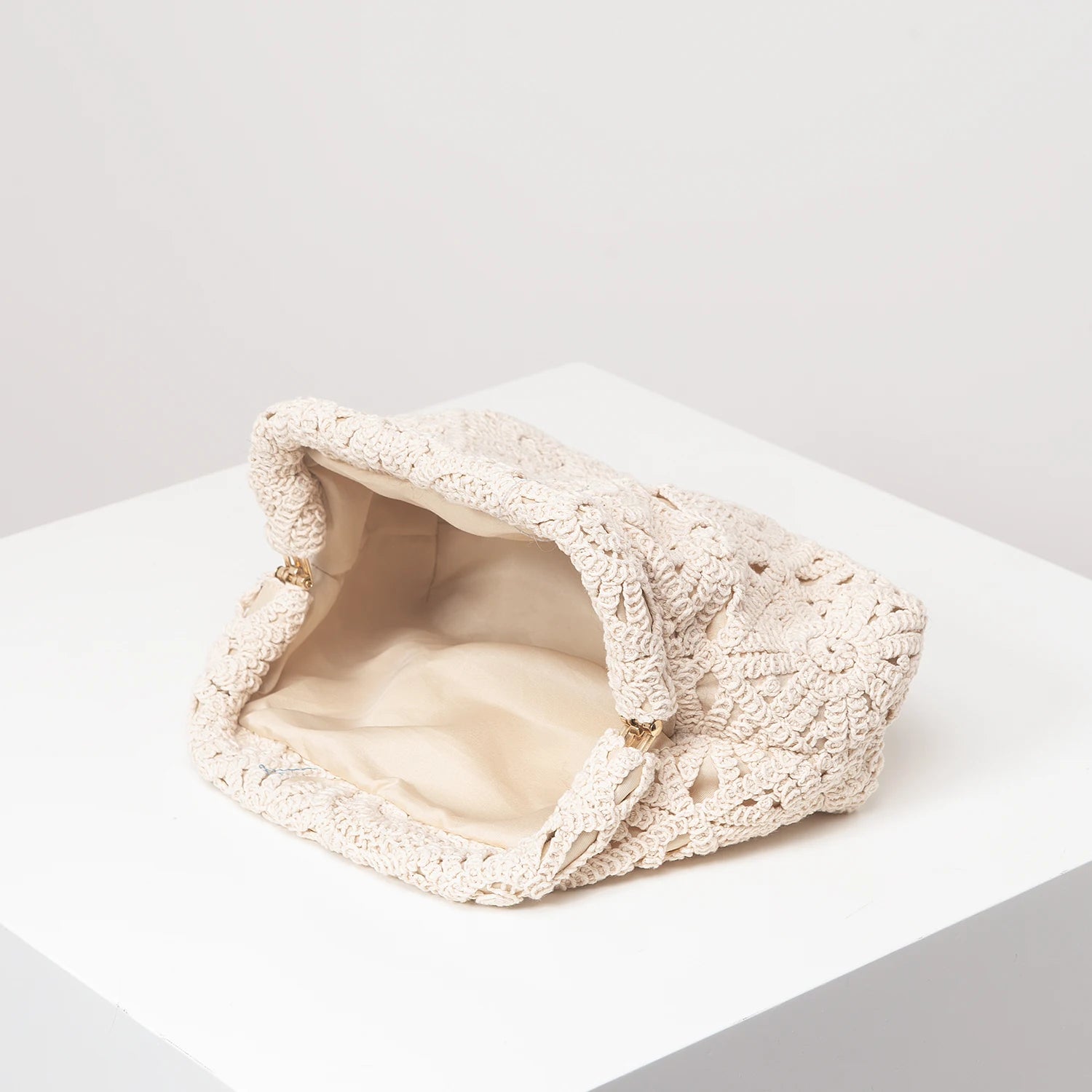 Pochette clutch en tissus à motif