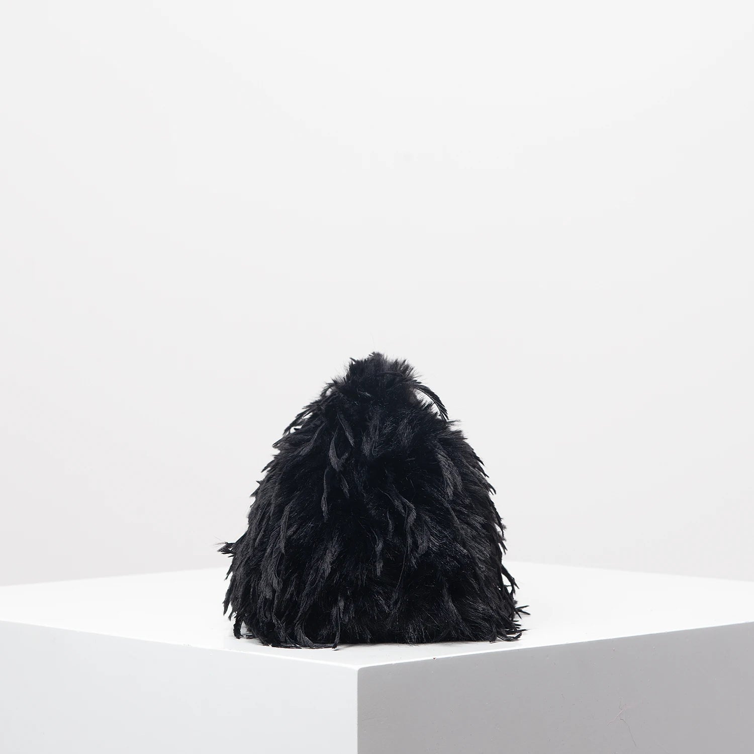 Pochette kiss lock à plumes