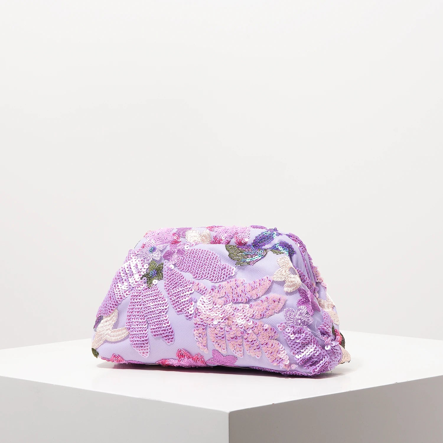 Pochette clutch florales perlées