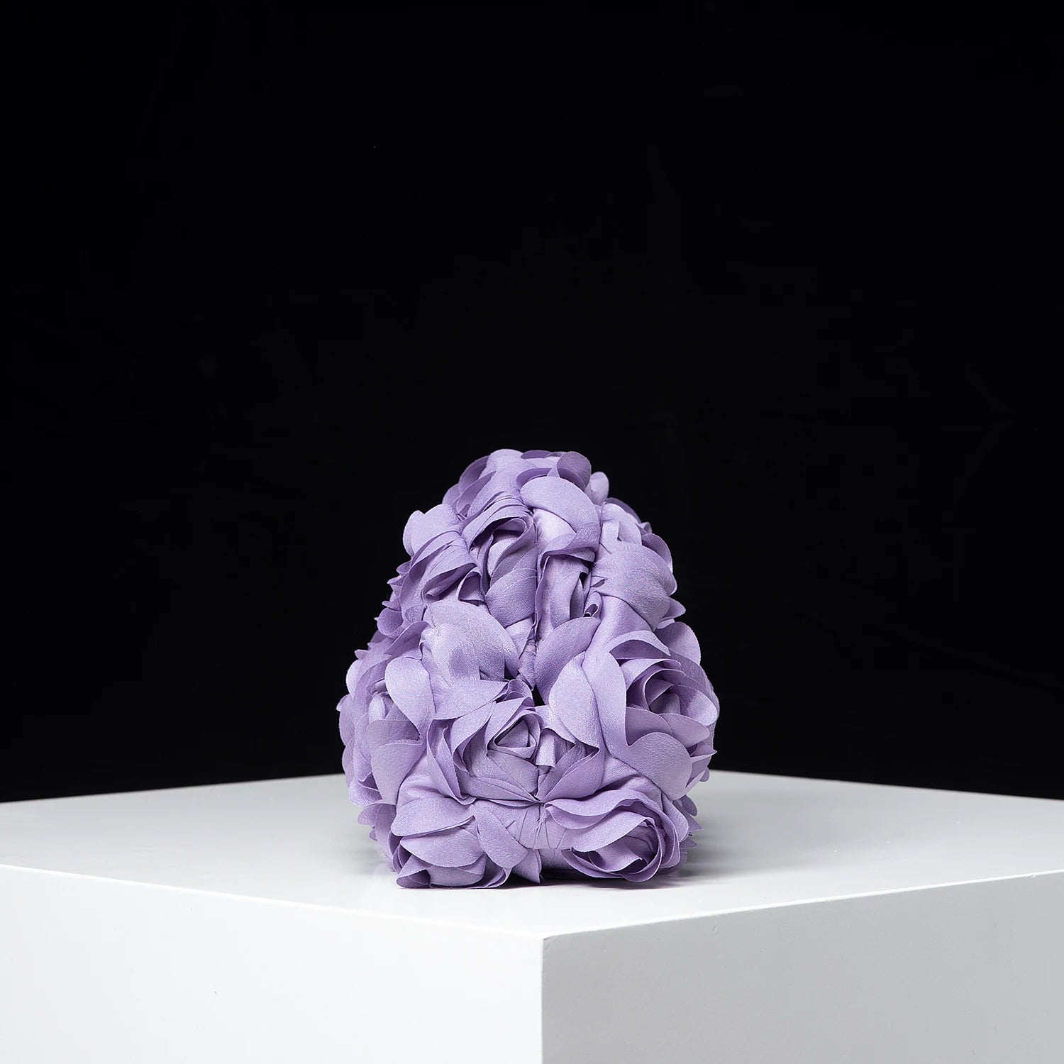 Pochette clutch a motif fleuries roses